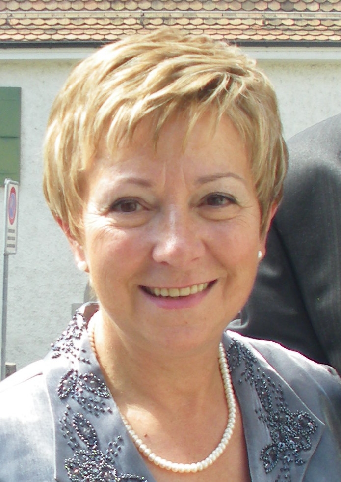 Gaétane Bélisle, secrétaire